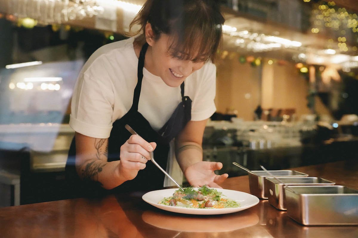 Dans la cuisine de Pauline Séné - Atma Kitchenware