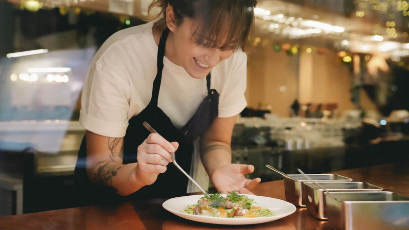 Dans la cuisine de Pauline Séné - Atma Kitchenware