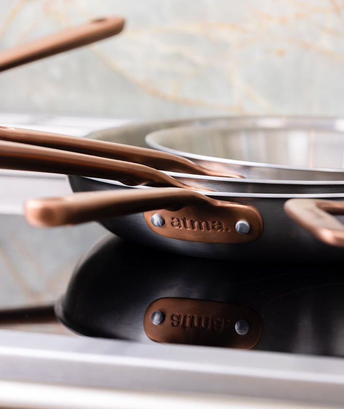 Batterie de cuisine en inox avec manches bronze, 12 pièces - Atma Kitchenware