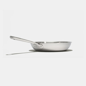 1 poêle de 26cm