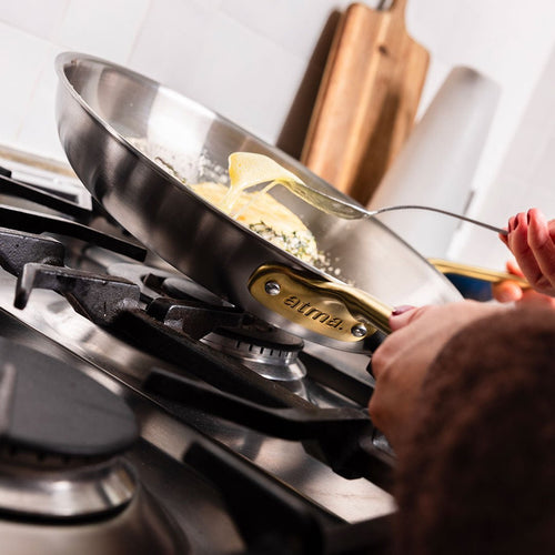 La bonne poêle en inox, manche doré - 32 cm (Édition limitée) - Atma Kitchenware